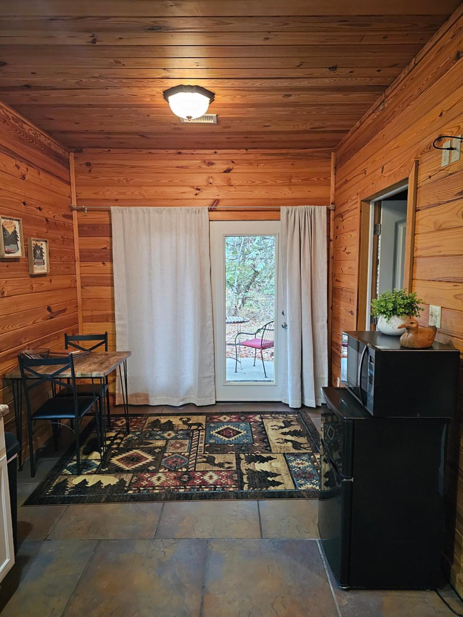 5 Min To Beaver Lake-King Bed-Fire Pit-Jetted Tub #2 Eureka Springs Eksteriør bilde